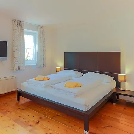 Luxurious In With Sauna Casa de Férias